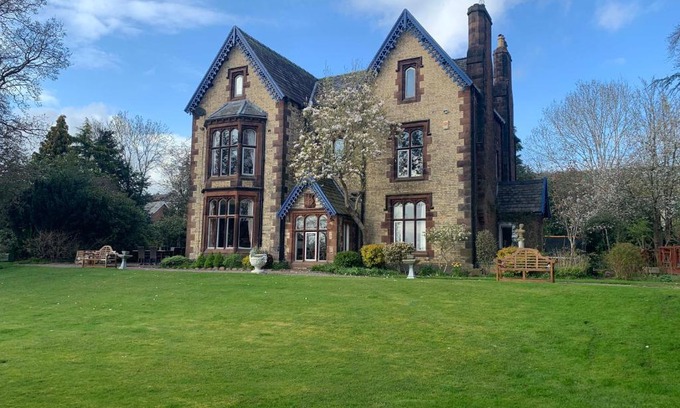 Penrith Casa | Lonsdale Villa Retreat