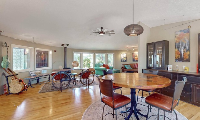 Los Alamos Casa | Los Alamos Oasis