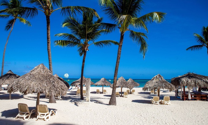 Bavaro Complejo | Los Corales Beach Village