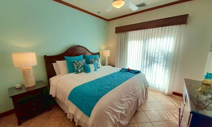 Herradura Condominio | Los Sueños Spacious 1+1 Condo