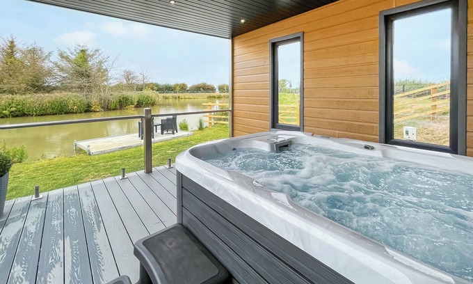 Louth Cabaña | Lotties Lodge - UK49905