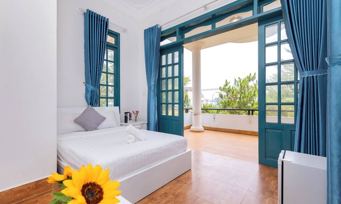 Phuong Hotel | Lotus Luxury Villa Da Lat