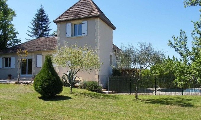 Brignac-la-Plaine Casa | LOU MALINBOUZAT: encuéntrenos en www.gitesEnPerigord.fr