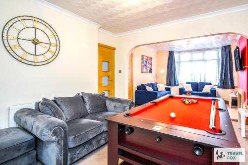 Luton Casa | Louisa's Stay