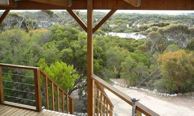 Newland Casa | Osprey Heights River View