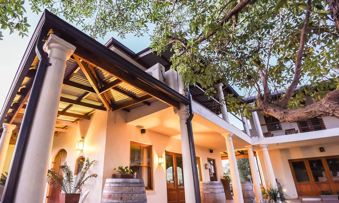 Vlottenburg Casa | Lovane Boutique Wine Estate & Guesthouse