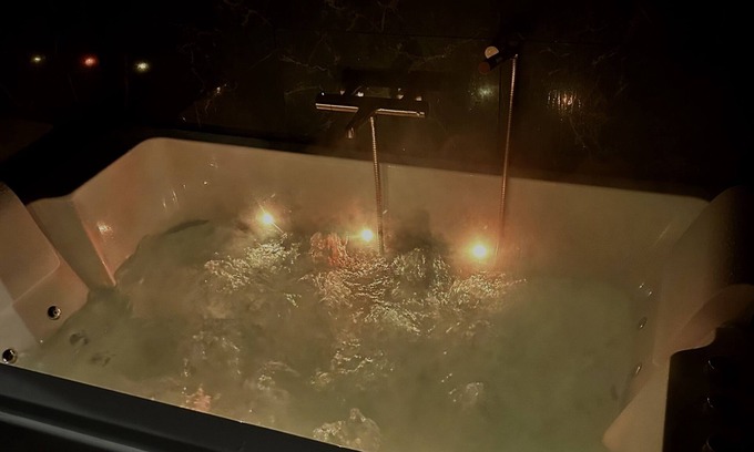 Villeneuve-sur-Lot Casa | Love Room La Traversière