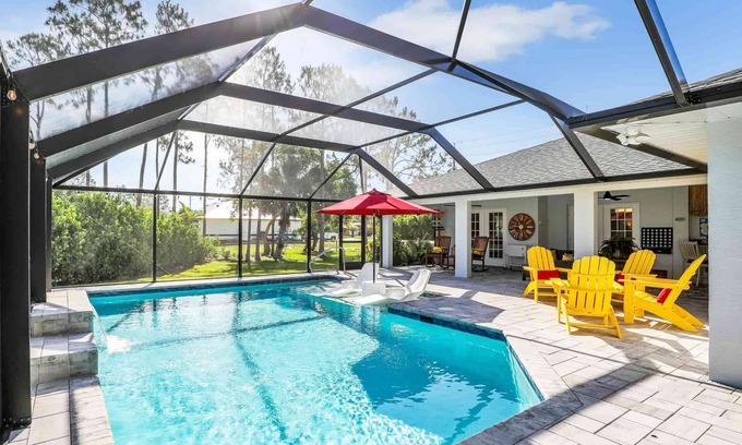 Bonita Springs Casa | Loved by Guests 🏆 Saltwater Pool Near Beaches