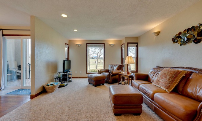 Loveland Casa | Loveland Townhome: Walkable to Lake & Park!