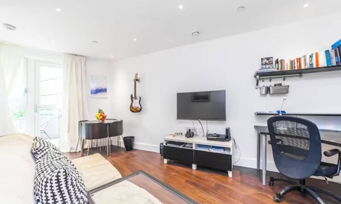 Highbury West Apartamento | Lovely 1 BDR Flat w/Charming Private Terrace