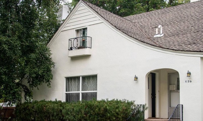 Hamilton Apartamento | Lovely 2 Bedroom 2 Bath Apt 1