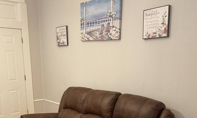 Norwood Casa | Lovely 3 Bedroom Home Near Downtown