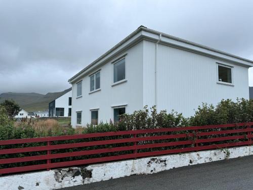 Trongisvagur Casa | Lovely 5-bedroom House With Cozy Interiors