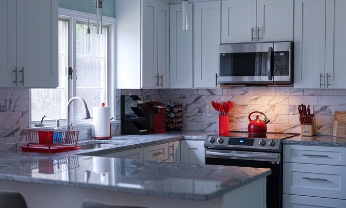 Westside Norwich Casa | Lovely 5br in Norwich brand new renovated with spacious yard