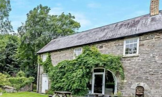 Pencader Apartamento | Lovely 7-Bed Apartment in Llandysul