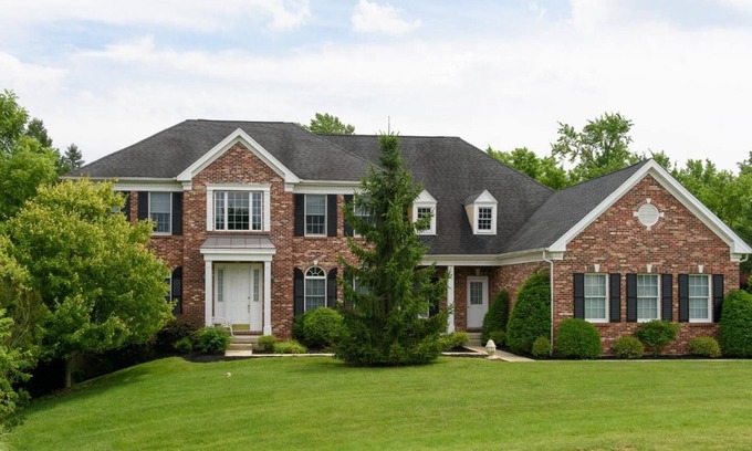 Cheyney Casa | COMO NUEVA HACIENDA DE WEST CHESTER