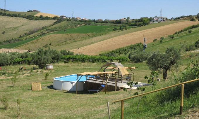 Cologna Spiaggia Villa | Apartamento en villa con jacuzzi, A/C, WIFI, piscina, TV, patio, vista panorámica