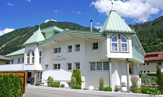 Ried im Oberinntal Apartamento | Hermoso apartamento para 4 personas con WIFI, TV y patio