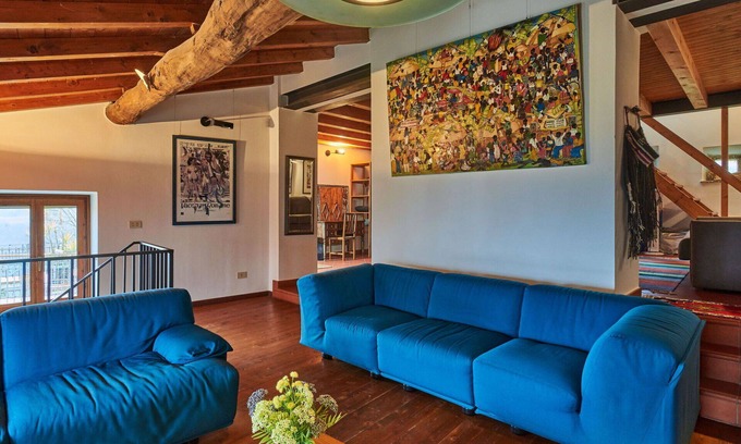 Caprino Veronese Casa | Hermoso apartamento en villa para 6 personas con WIFI, TV y patio