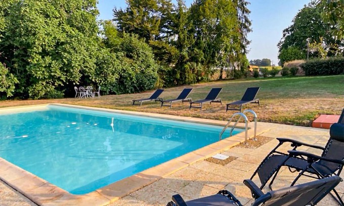 Labastide-dArmagnac Apartamento | Lovely Apartment In Mauléon D'armagnac