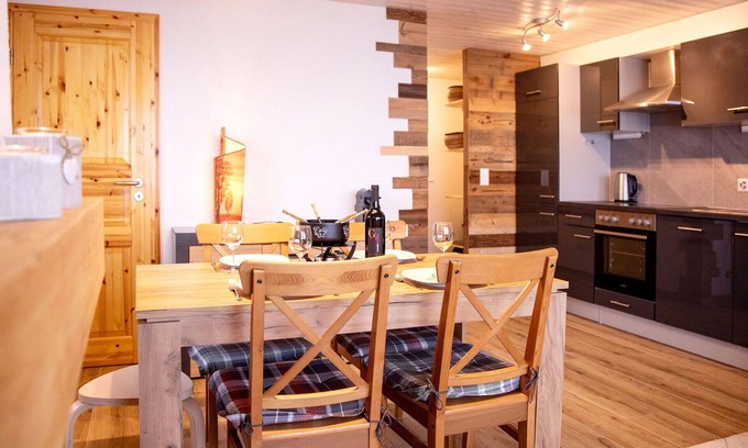 Barboleusaz Apartamento | Acogedor apartamento para 4 personas con WIFI, TV y balcón