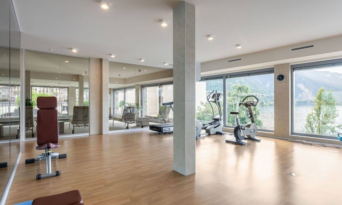 Montreux Apartamento | Precioso apartamento con piscina, A/C, WIFI, TV, terraza, vista panorámica y aparcamiento