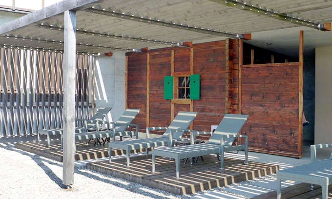 Beatenberg Apartamento | Bonito apartamento para 6 personas con WIFI, piscina, TV, terraza y mascotas permitida