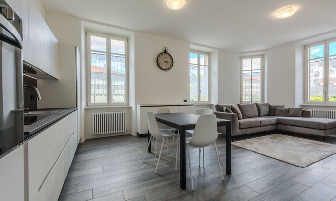 Rovereto Apartamento | Bonito apartamento para 5 personas con WIFI, TV y balcón