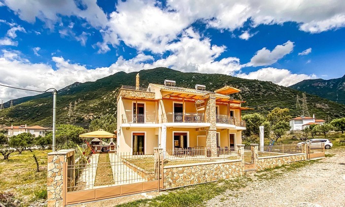Skaloma Apartamento | Precioso apartamento en Nafpaktos