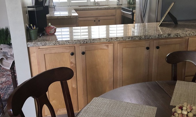 Carpinteria Condominio | Lovely condo walking distance to Carpinteria beach and downtown.