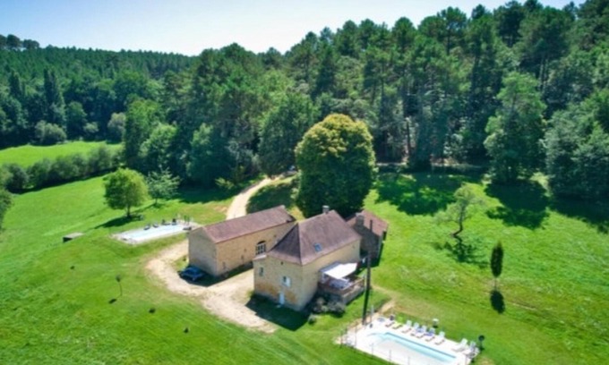 Loubejac Casa | Lovely cottage in the middle of nature with private pool!