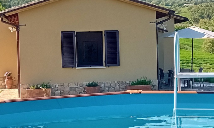 Todi Cabaña | Lovely Cottage in the Tiber River Park, panoramic eclusivo near Todi