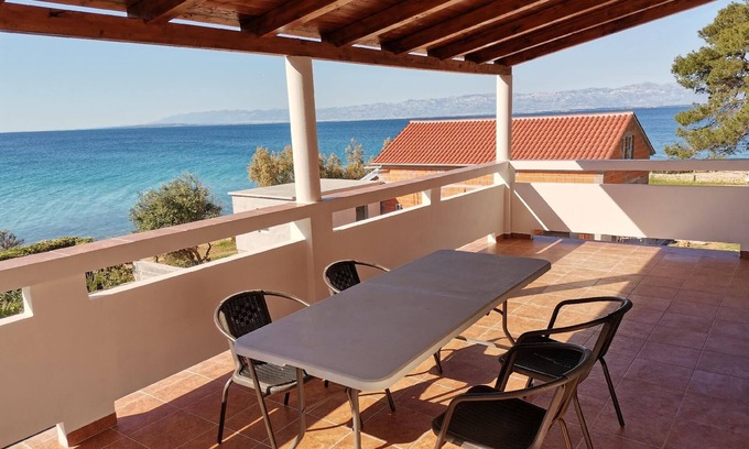 Susica Apartamento | Apartamento de vacaciones Ugljan (Ort) para 1 - 6 personas con 2 dormitorios - Casa adosada