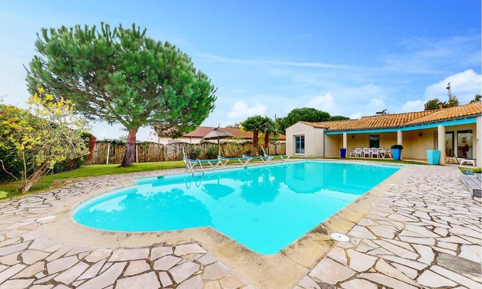 Meschers-sur-Gironde Casa | Lovely Home In Meschers-Sur-Gironde