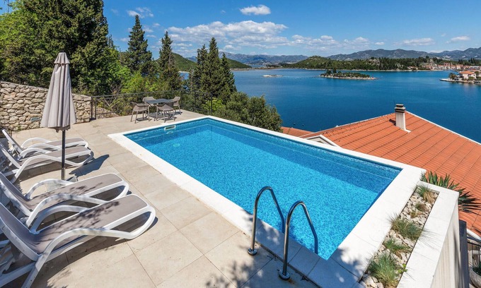 Slivno Casa | Preciosa casa en Blace con sauna