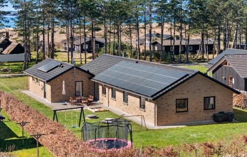 Øer Strand Casa | Lovely Home In Ebeltoft With Sauna