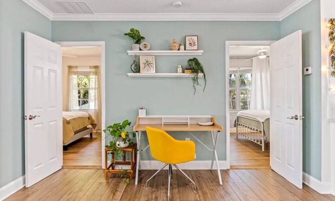 Parker Ridge Casa | Lovely, Spacious Key West Style Home w/ Rooftop Patio by Downtown WPB