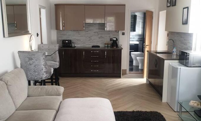 Poole Apartamento | Lovely studio annex in Lilliput