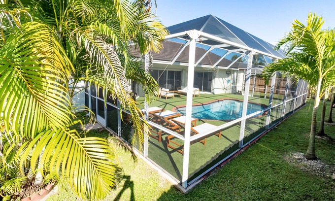 Richmond West Casa | LOVING DREAM VACATION HOME