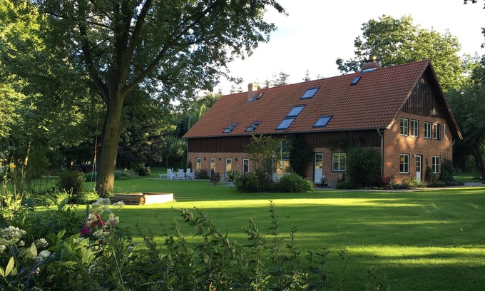 Hogsdorf Otro | Bonita granja de descanso renovada en Holstein, Suiza, cerca del mar Báltico, naturaleza pura