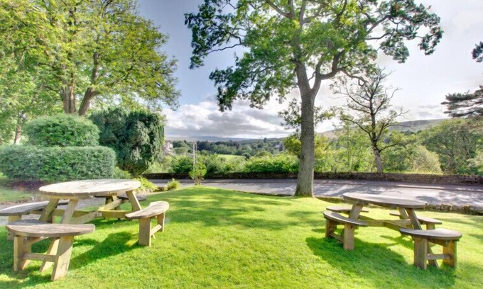 Alston Casa | Lowbyer Manor Country House
