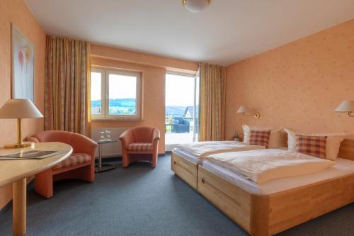 Freienohl Hotel | Luckai Hotel & Restaurant Inhaber Dennis Burmann