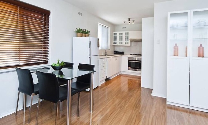 Jolimont Apartamento | La casa de Lucy acaba de ser renovada y renovada para que sea aún más agradable