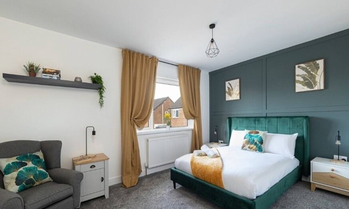 Durham Casa | Luke Stays - Gray Ave