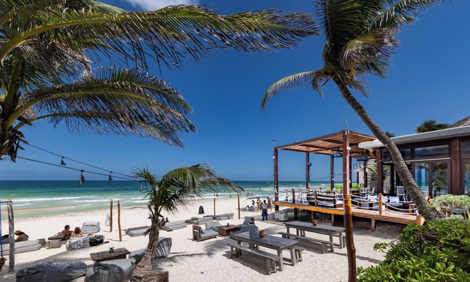 Zona Hotelera Hotel | Lula Tulum, a Small Luxury Hotel