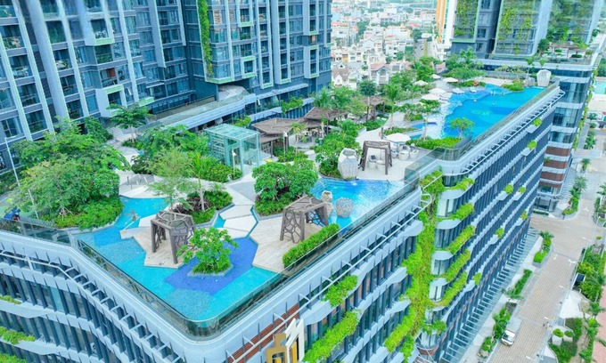 District 2 Apartamento | Lumière Vacation by Urban Home