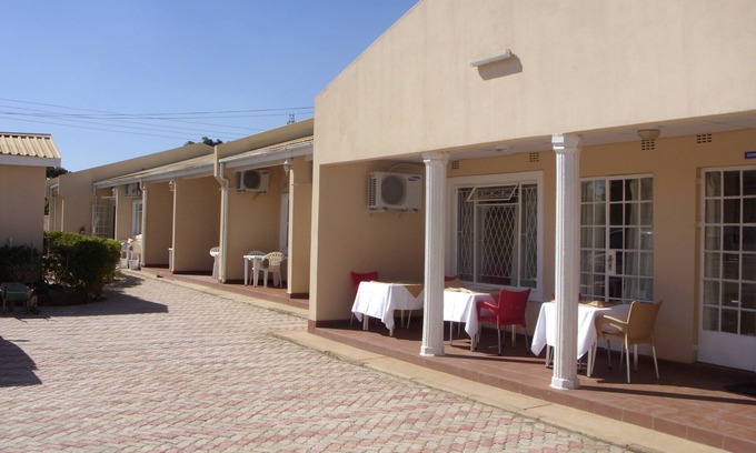 Lusaka Casa | Lusaka Mosi-O-Tunya Executive Lodge