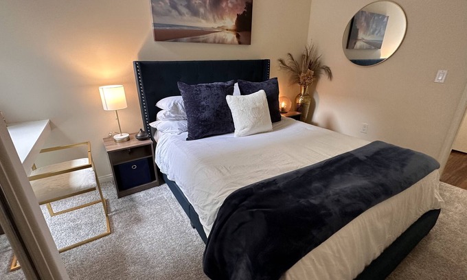 Los Angeles Apartamento | Lush 1 bd Koreatown w/ FREE parking & In-Unit laundry