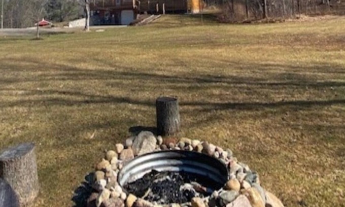 Luther Cabina | Luther's Someday Ranch Retreat w/ 8 person Hot Tub!!