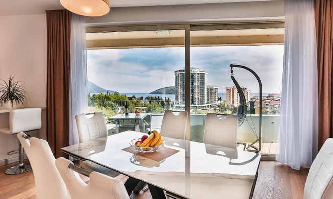 Maini Apartamento | Lux Panorama